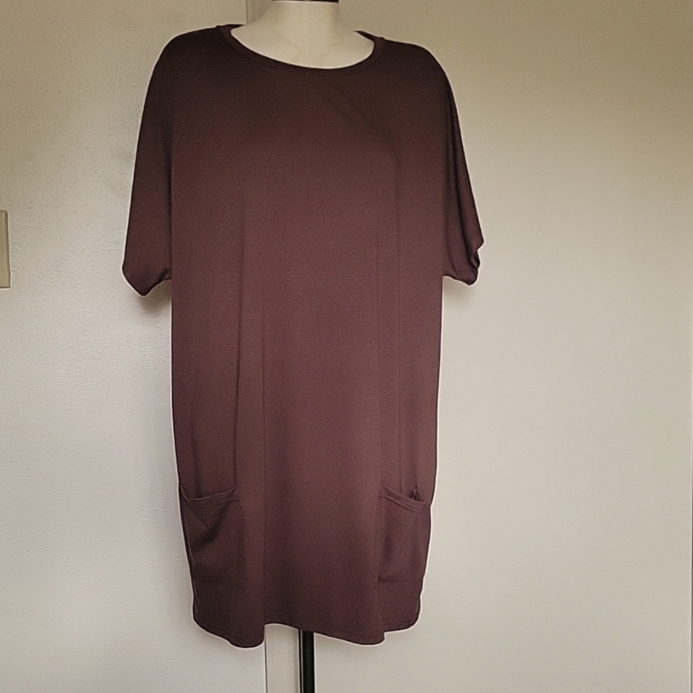 Dokotoo Womens Summer Casual Shirts Short Sleeve Tunic Tops with Pockets